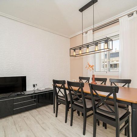 Casa Terra: Apartment 50 Meters From The Beach 또레비에하 외부 사진