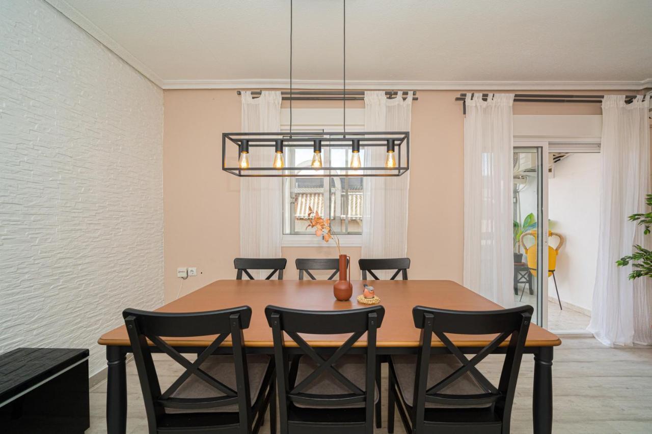 Casa Terra: Apartment 50 Meters From The Beach 또레비에하 외부 사진