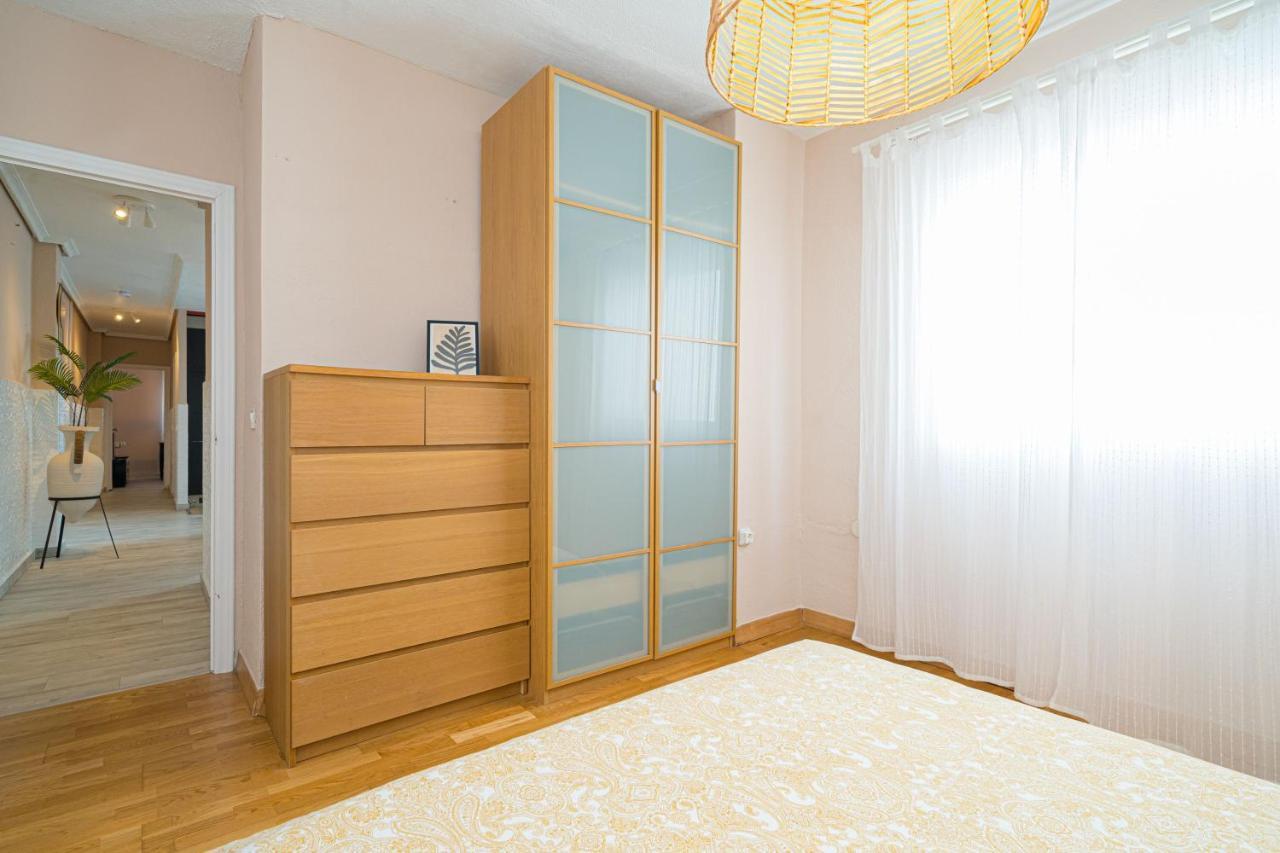 Casa Terra: Apartment 50 Meters From The Beach 또레비에하 외부 사진