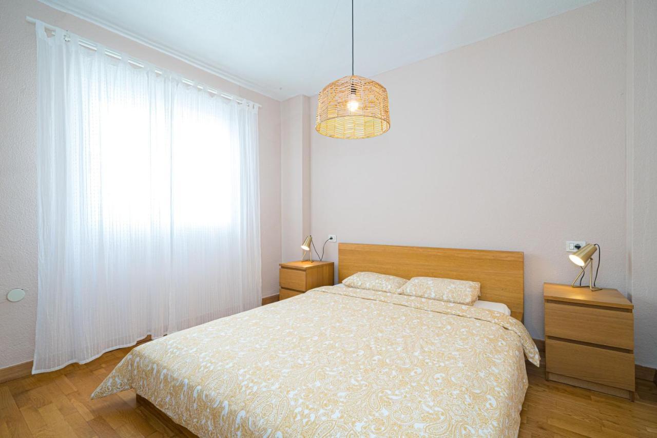 Casa Terra: Apartment 50 Meters From The Beach 또레비에하 외부 사진